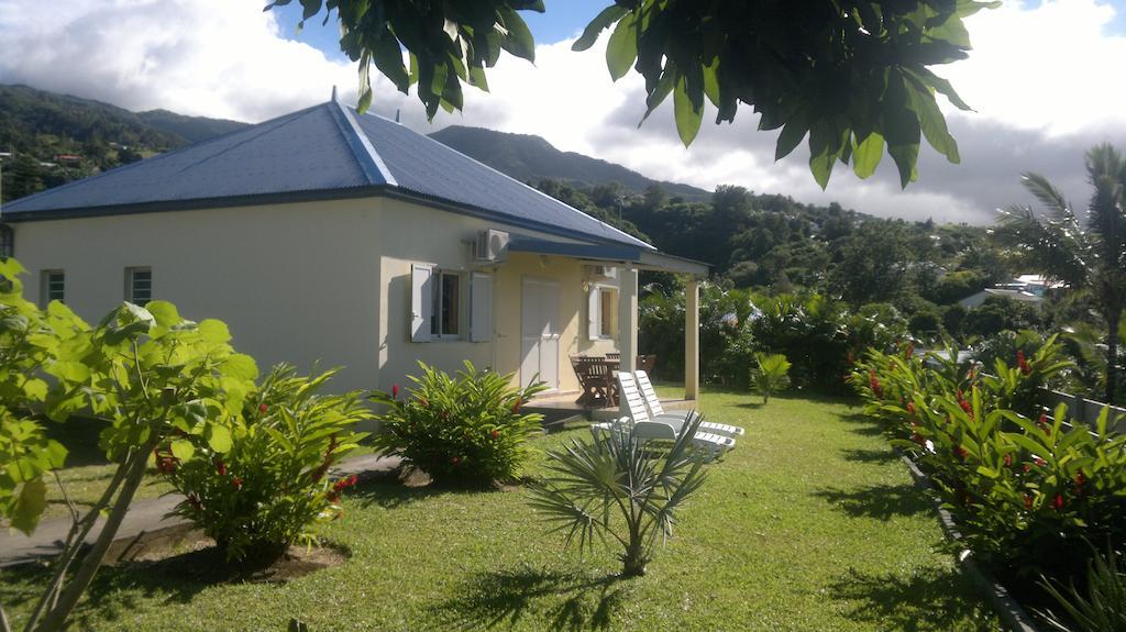 Les Bungalows Du Mont-Auban Sainte Clotilde Exterior photo